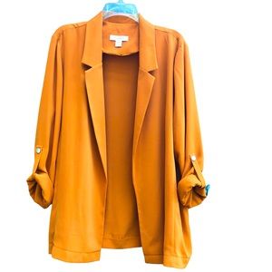 Primark Flowy Golden Blazer with Lapels and Button-Cuffed Sleeves - US 14